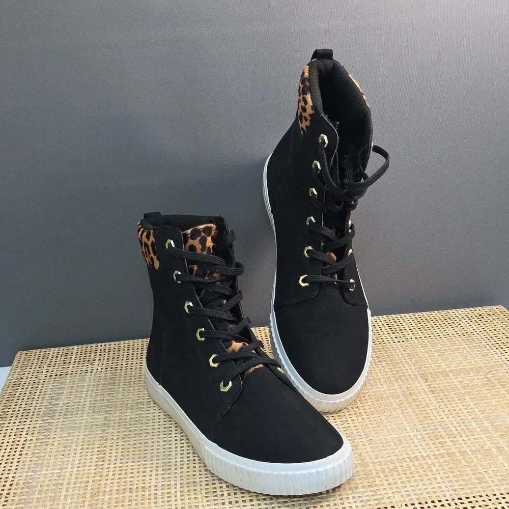 Timberland Shoes Womens 10 Skyla Bay 6-inch Leopard Print Collar Sneakers‎ Black
